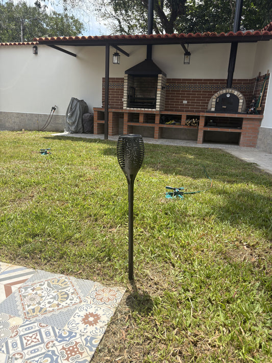 Antorcha solar tipo fuego